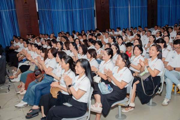 Cựu sinh viên K38: Trở về và tiếp nối